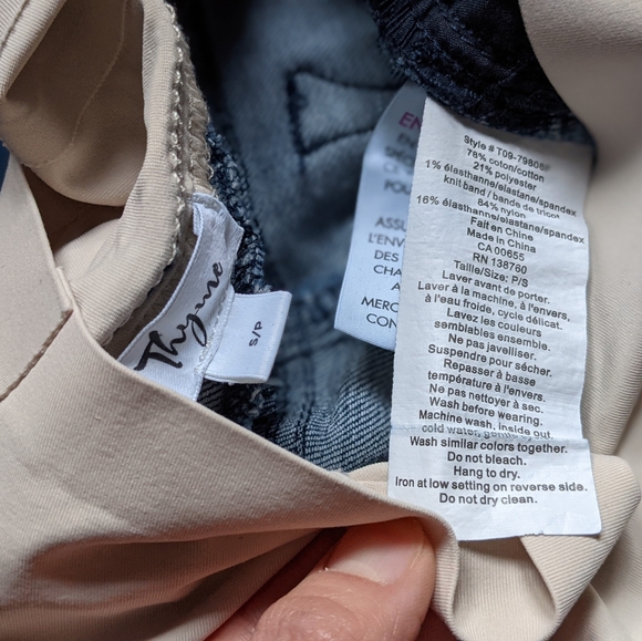 Used Maternity (S) - THYME Straight Leg Jeans - Picture 5 of 5